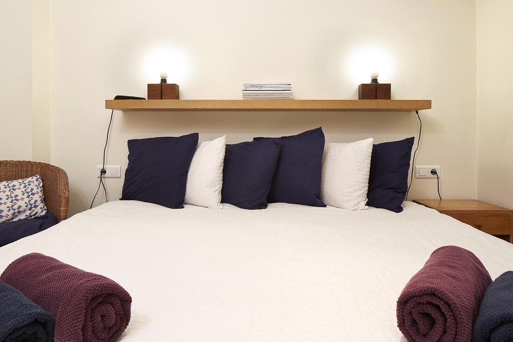Olles Apartment Барселона Екстериор снимка