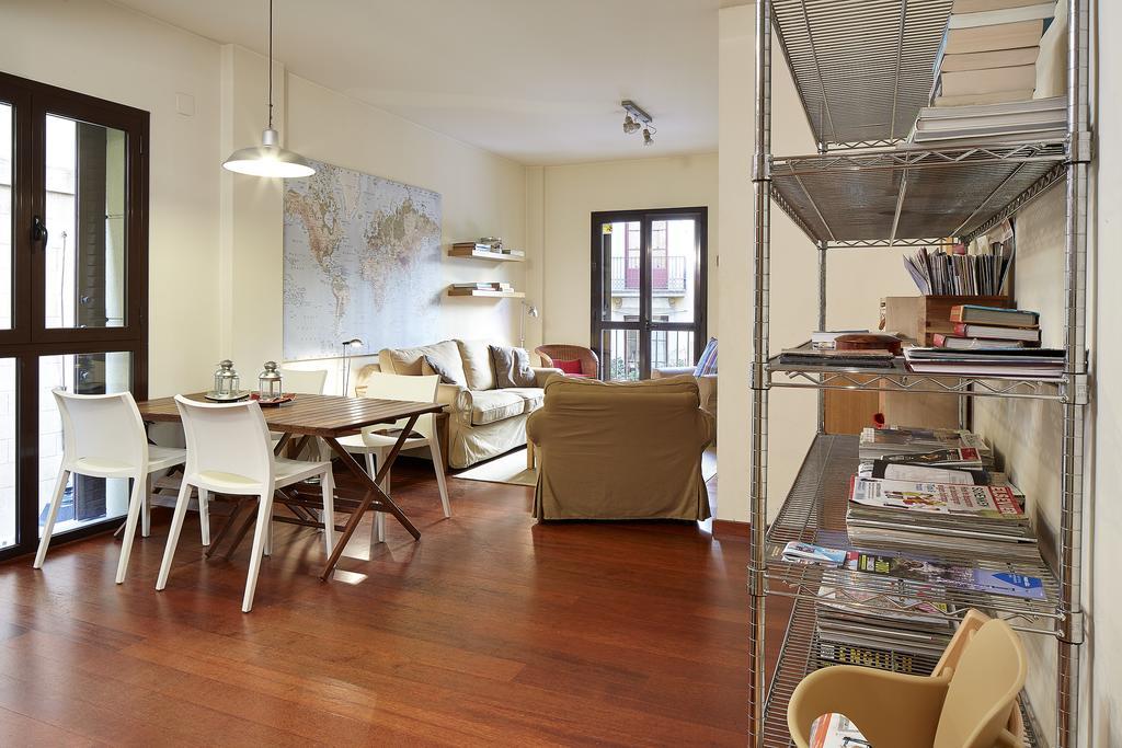 Olles Apartment Барселона Екстериор снимка